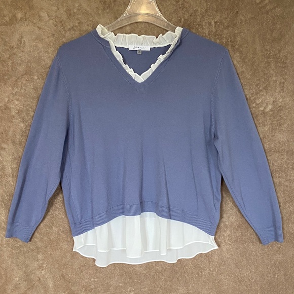 Sioni Milano Slate Blue V-Neck with Cream Ruffle Trim - Picture 1 of 12